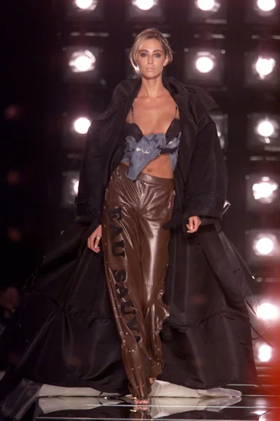 Look 39
